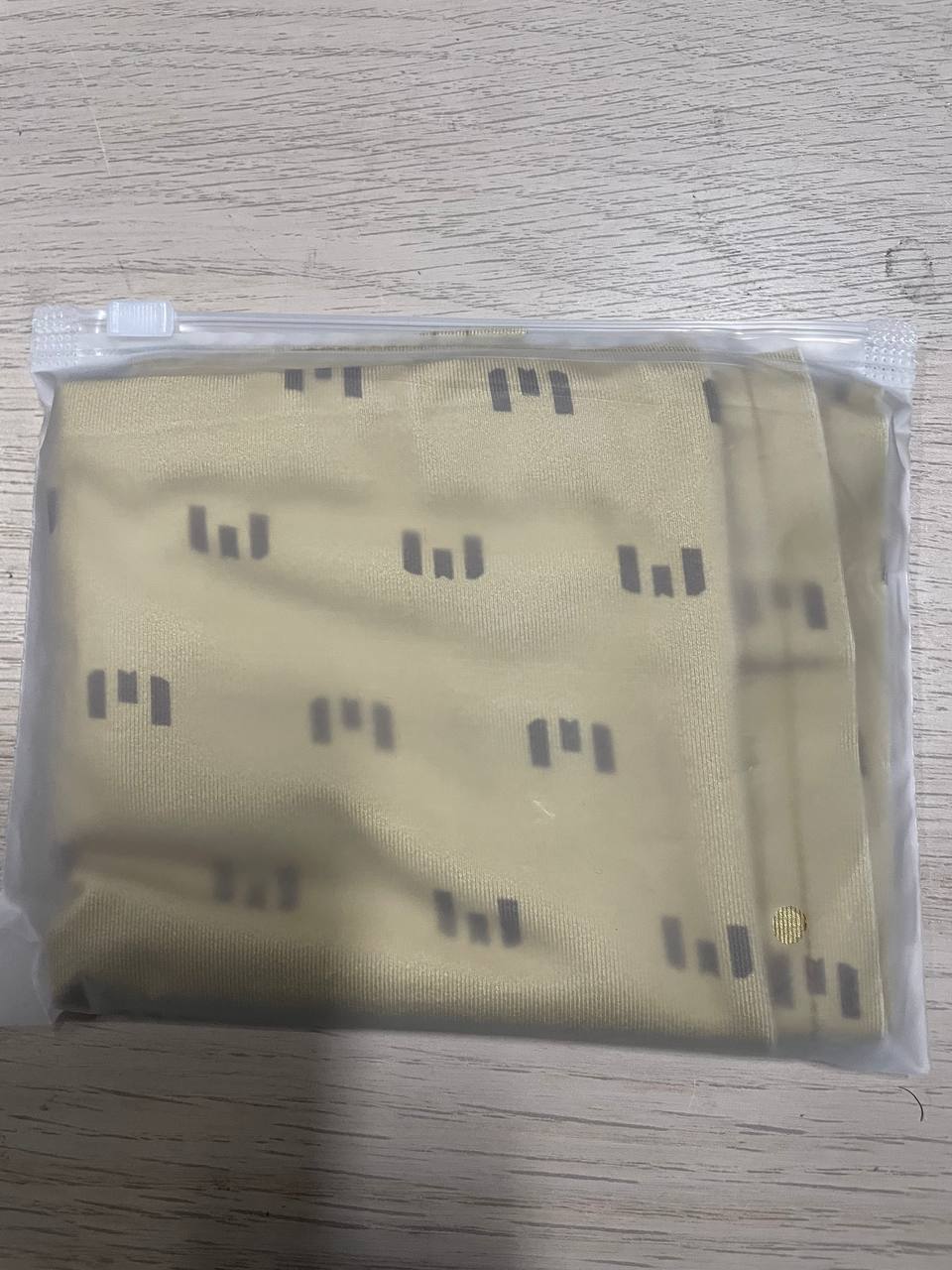 TRI333PLE Headbuff Yellow Gold NBW
