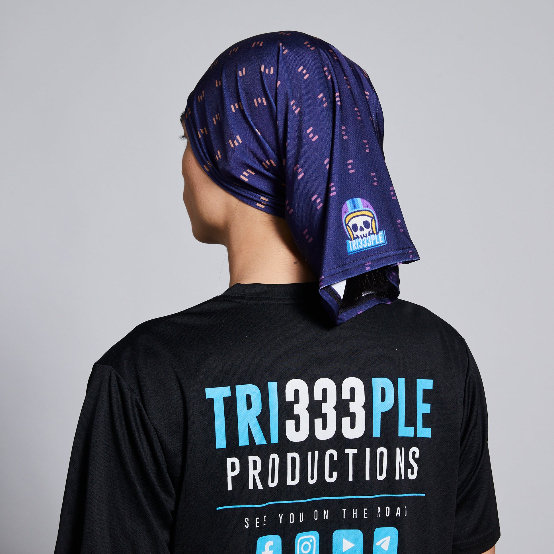 motorcycle headbuff skully design rear shot